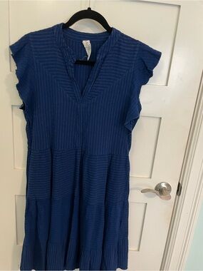 Tiered V-Neck Midi Dress in Navy Blue